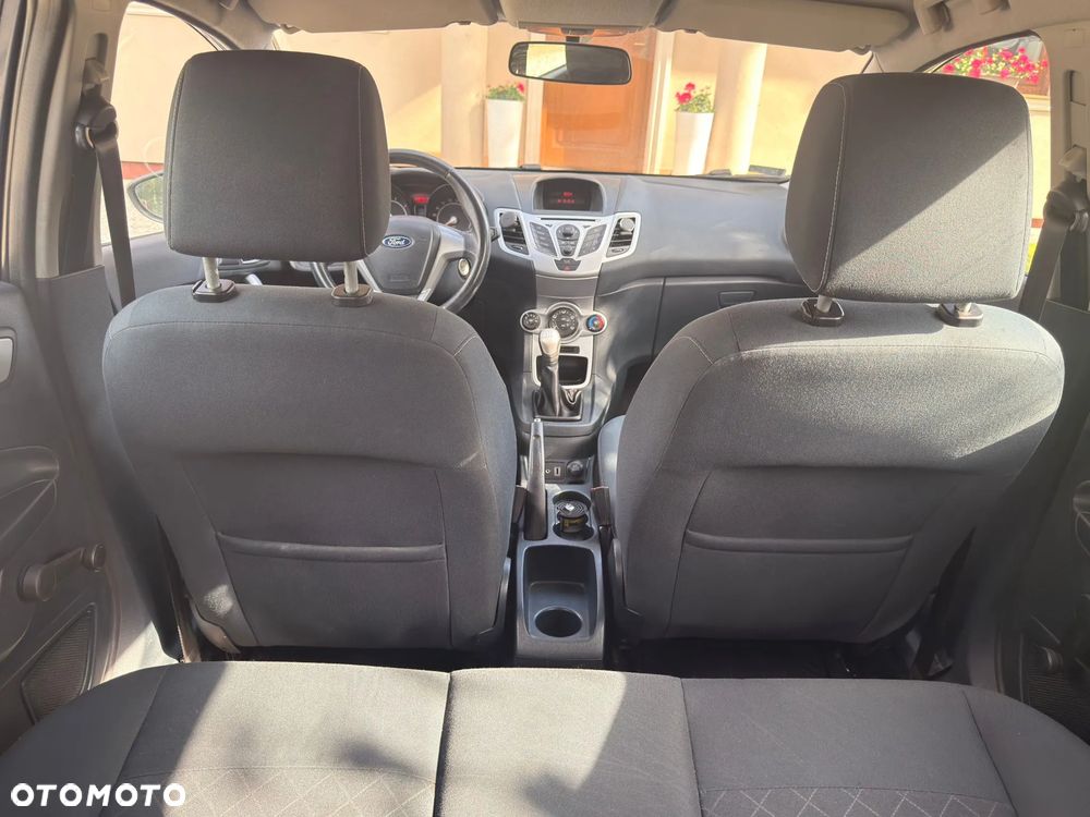 Ford Fiesta 1.25 Ghia EU5 - 11