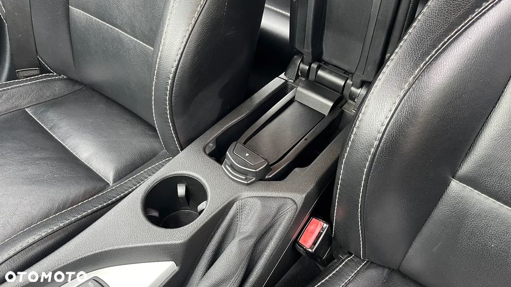 BMW X1 xDrive20d - 11