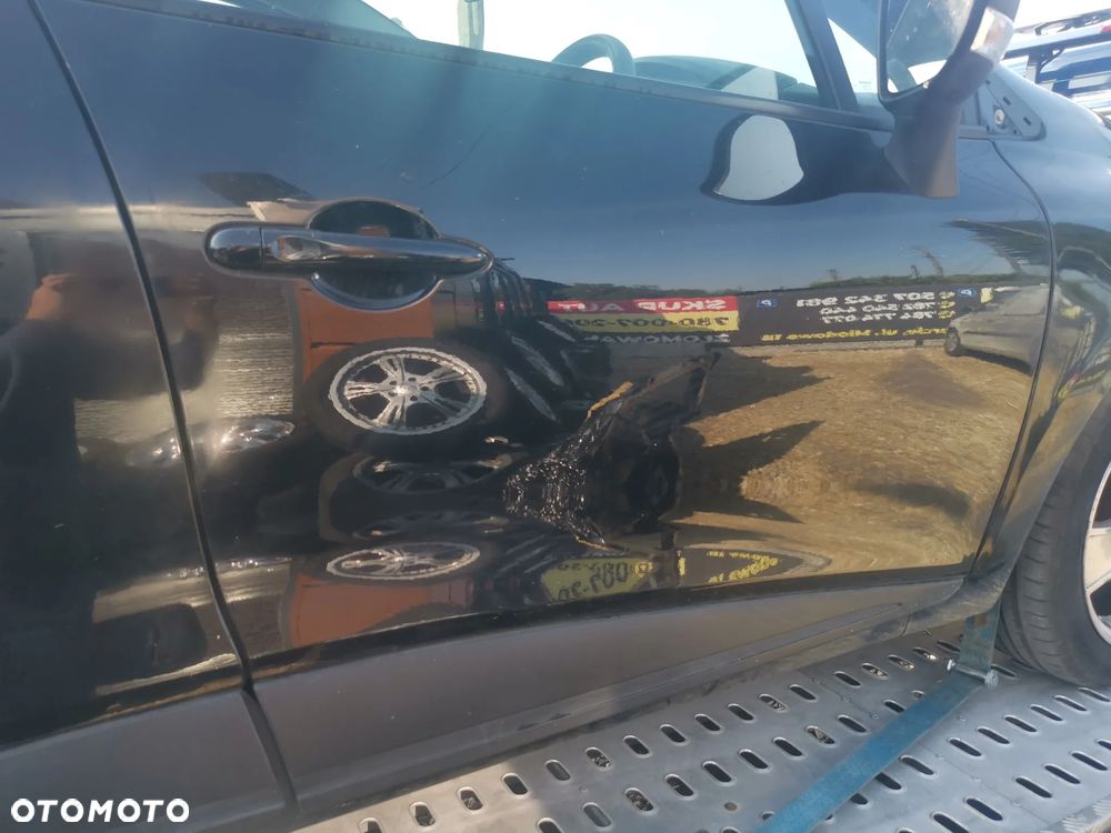 Renault Clio IV 0.9 TCE Kolor TEGNE - 5