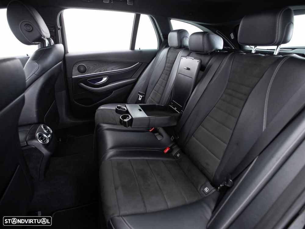 Mercedes-Benz E 300 - 11