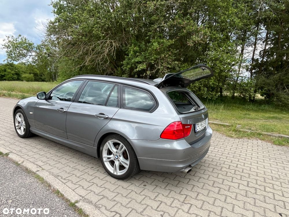 BMW Seria 3 318d - 9