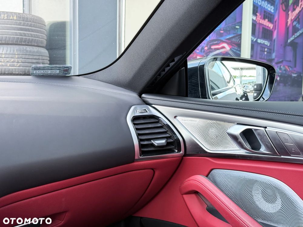 BMW Seria 8 - 21