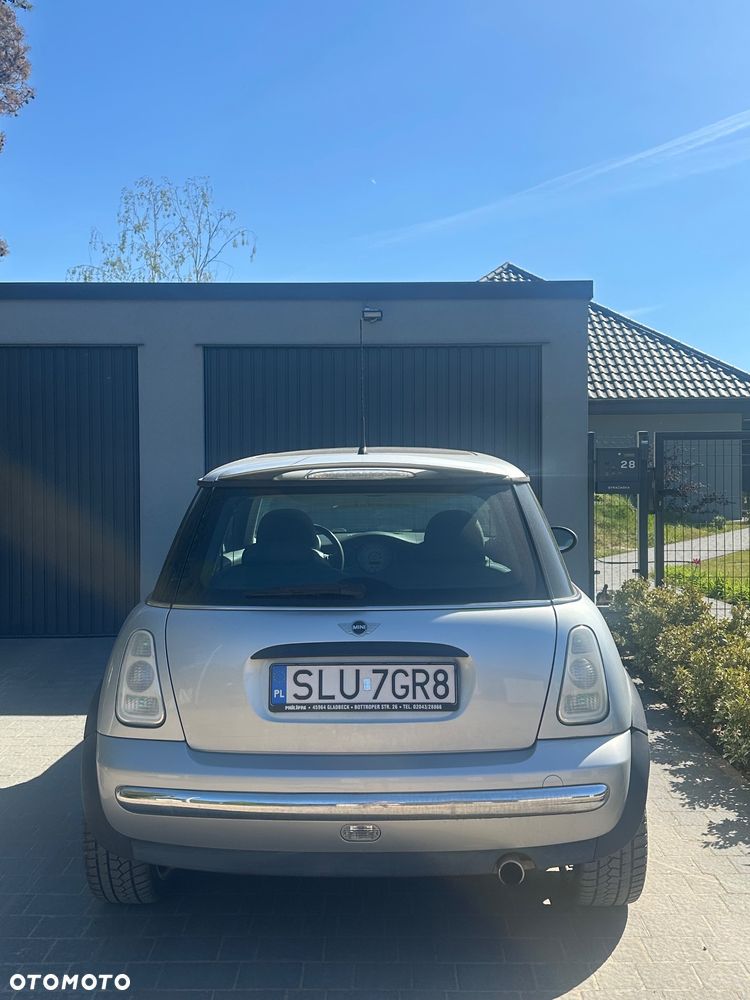 MINI ONE Standard - 7