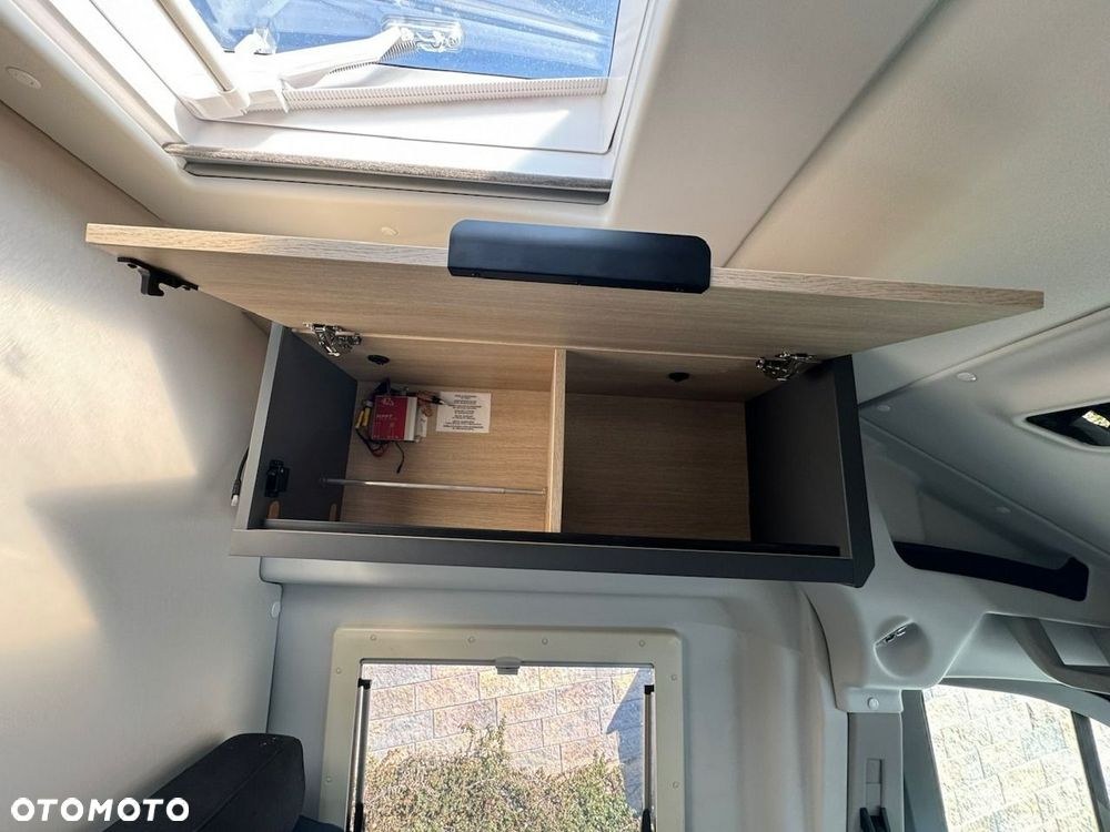 Ford Transit - 25