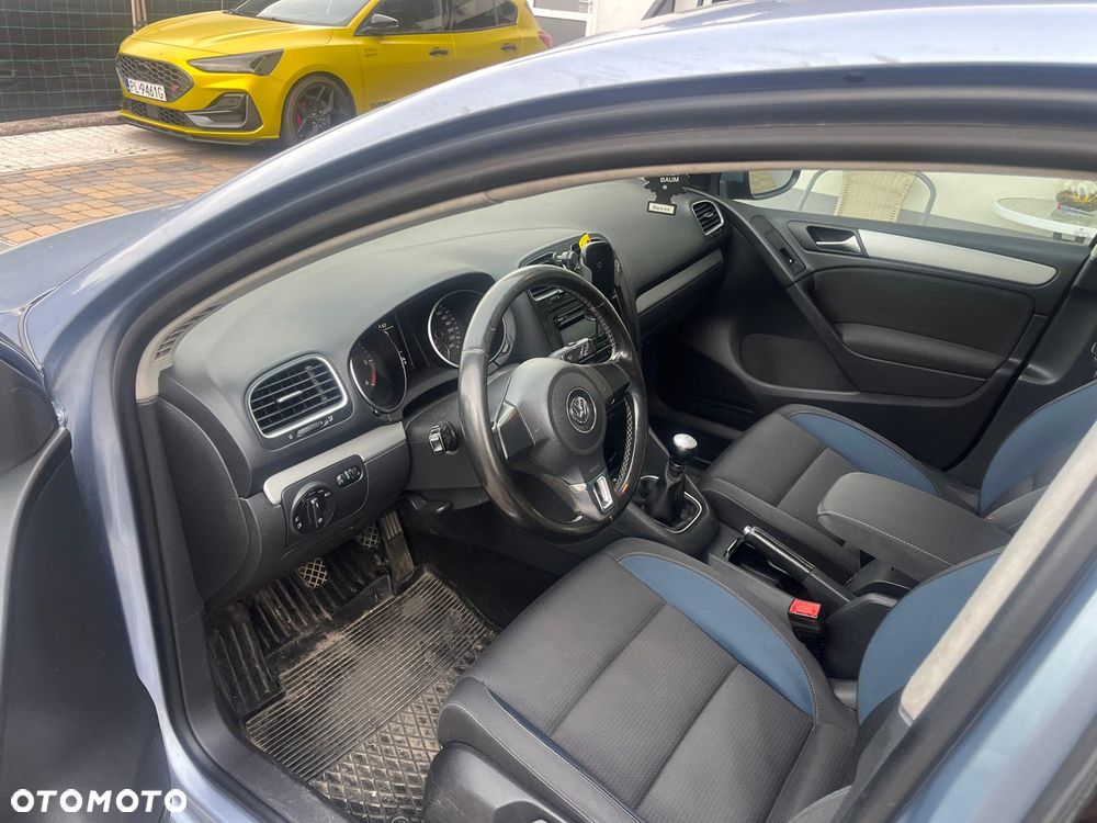 Volkswagen Golf 1.6 TDI Comfortline - 10