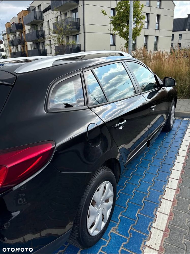 Renault Megane 1.5 dCi Limited - 4