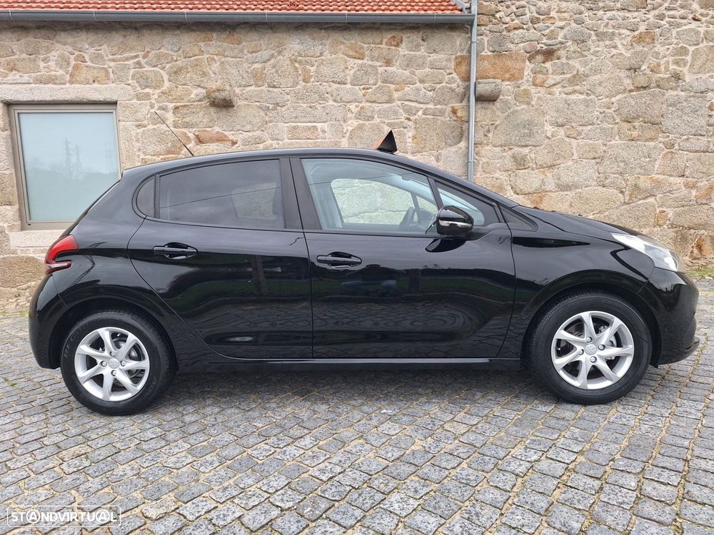 Peugeot 208 1.4 HDi Active - 6