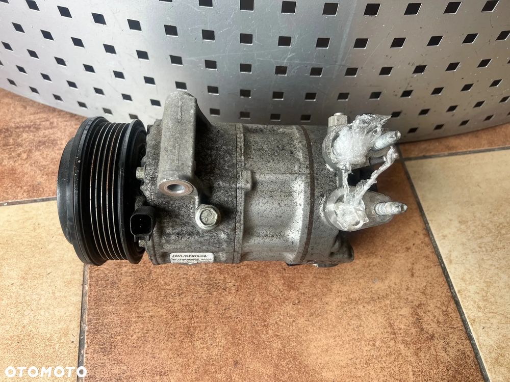POMPA SPRĘŻARKA KLIMY KLIMATYZACJI FORD FOCUS MK4 1.0 ECOBOOST JX61-19D629-HA  2019 ROK - 2