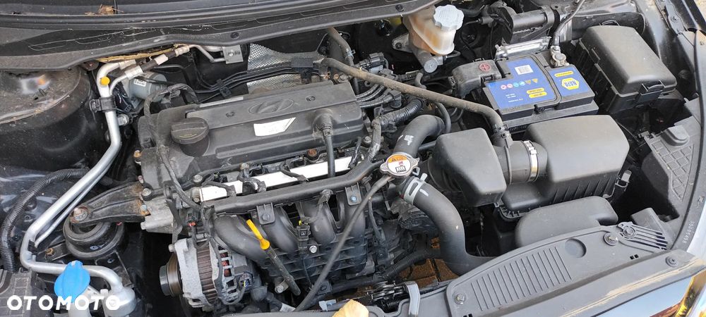 Hyundai i20 1.2 Intro Edition - 23