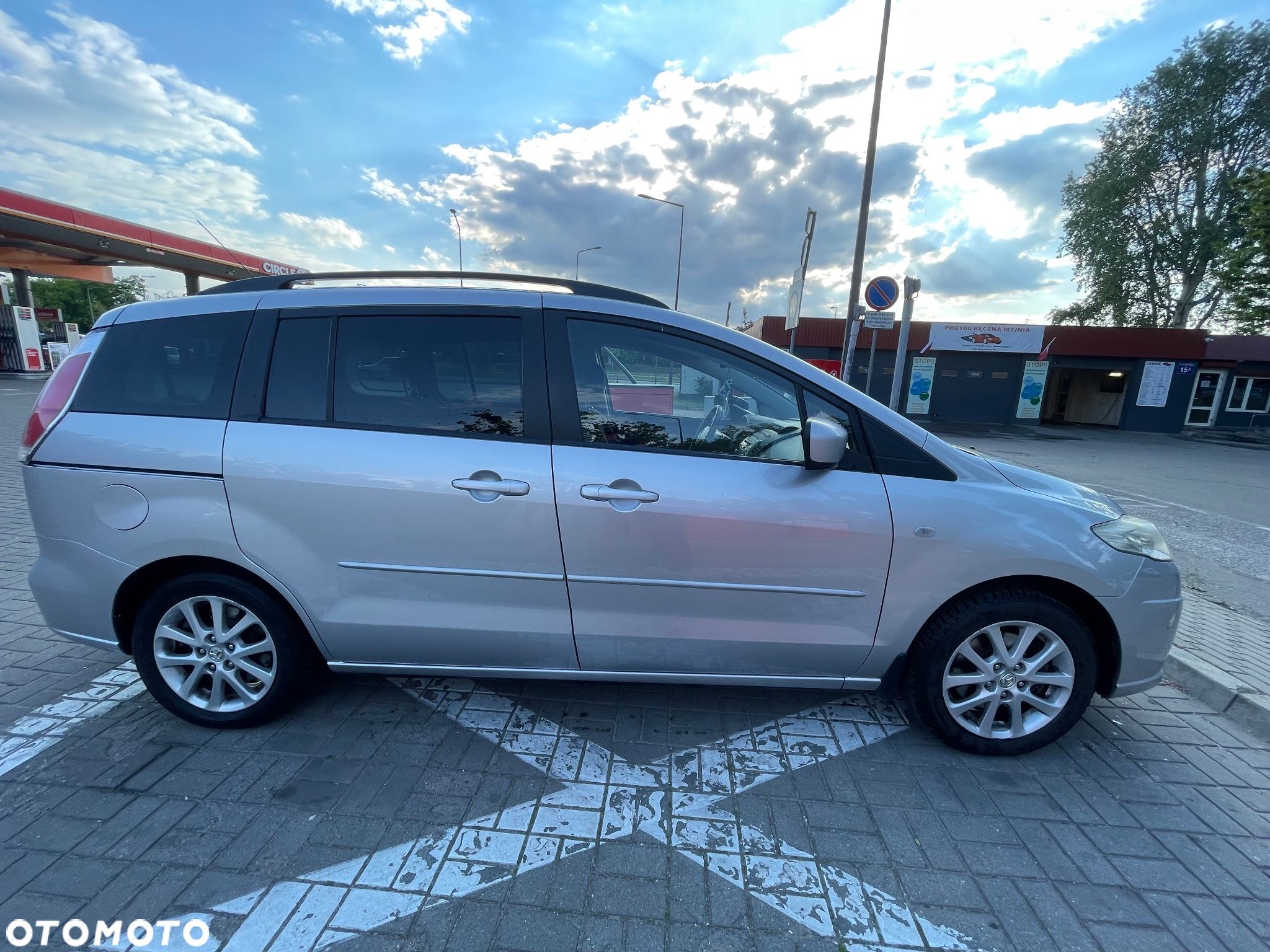Mazda 5 - 4