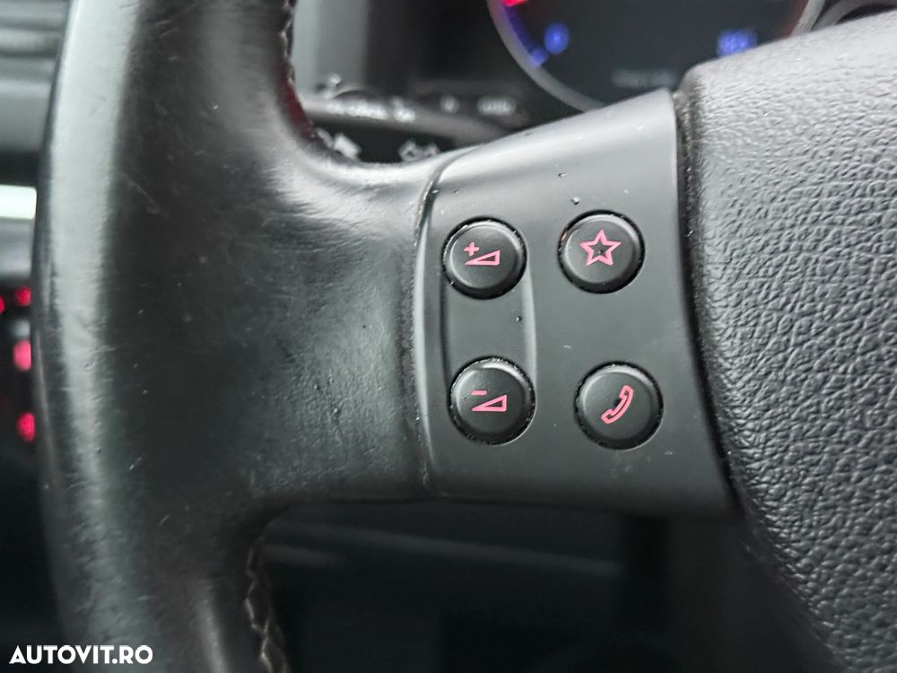 Volkswagen Golf 1.6 Edition - 19