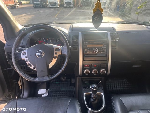 Nissan X-Trail 2.0 dCi LE - 8