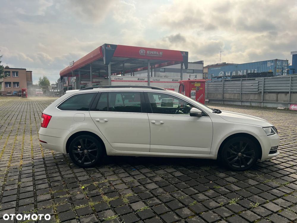 Skoda Octavia 1.4 TSI Ambition DSG - 11