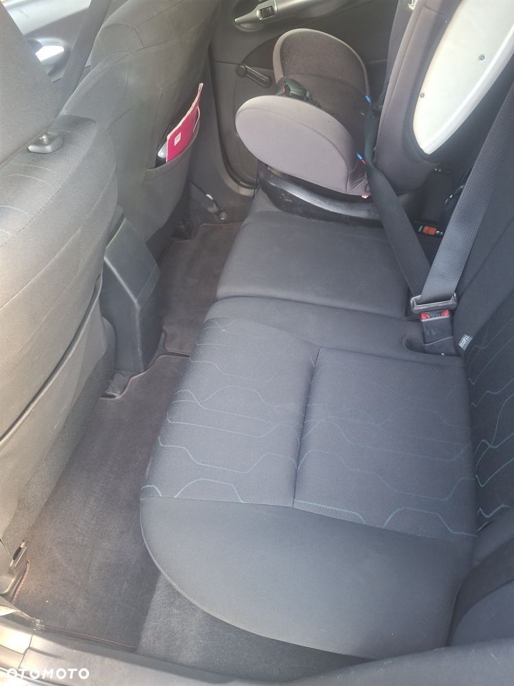 Toyota Auris - 5