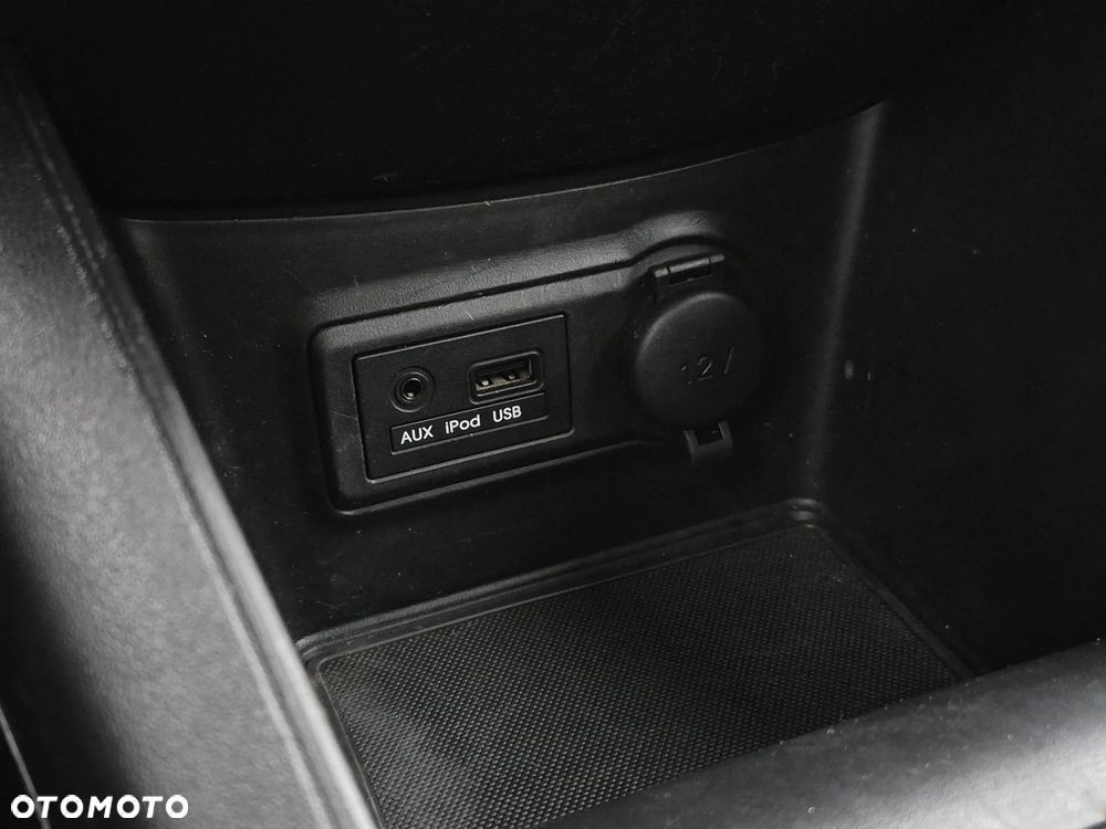 Kia Venga 1.6 L - 34