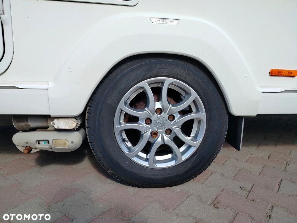 SWIFT Bessaacar Cameo - 39