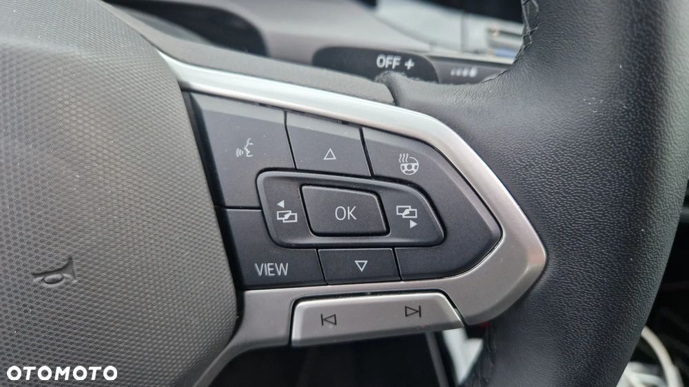 Volkswagen Golf 1.5 eTSI Style DSG - 31