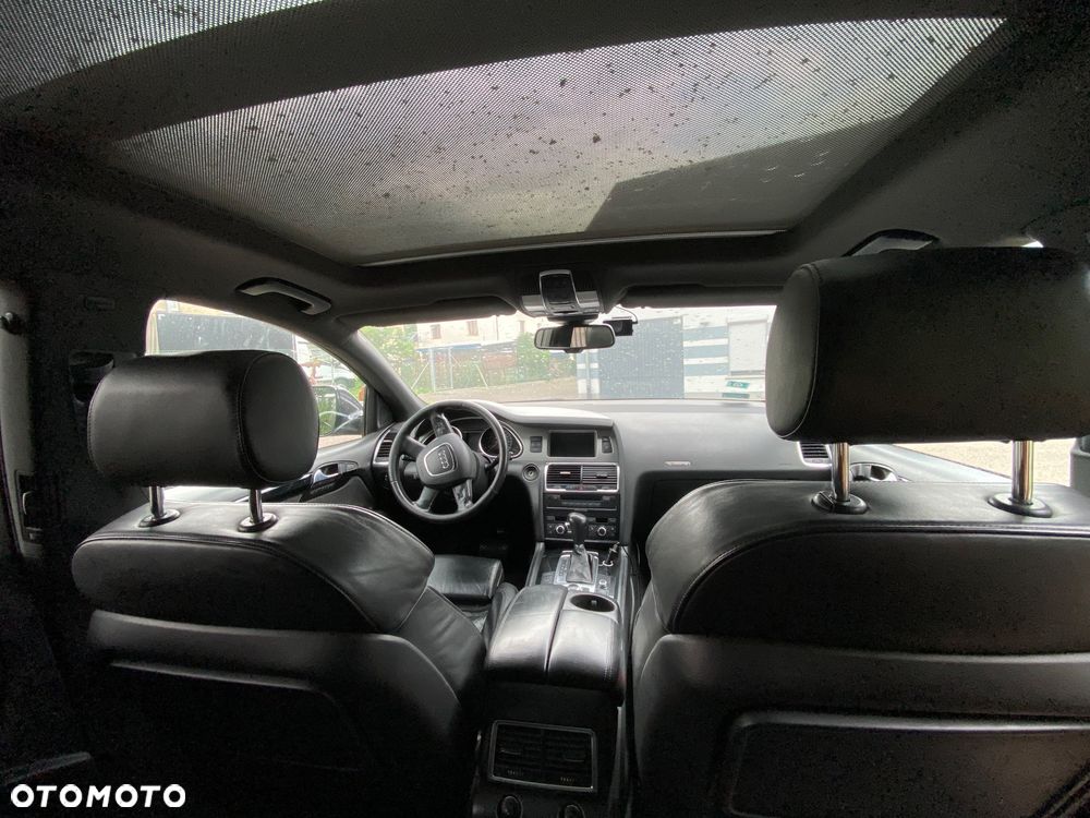 Audi Q7 - 9