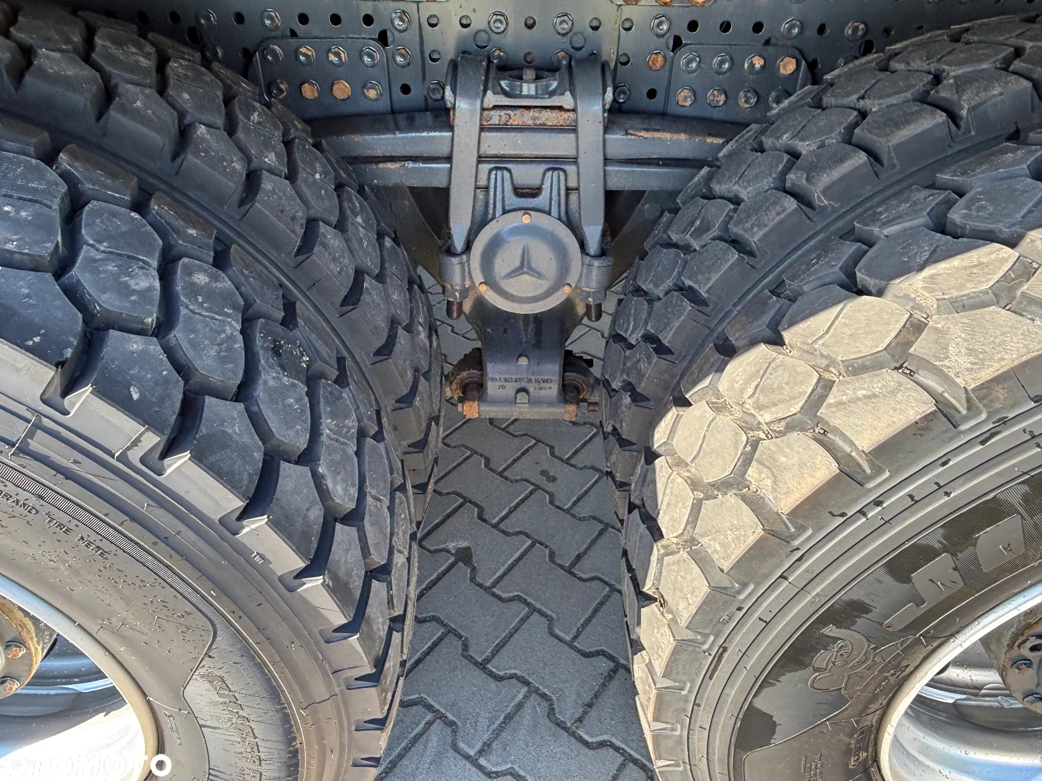 Mercedes-Benz AROCS 3251 8x4 Hydroburta Meiller Kiper (3248, 3243, 3245, 3246) - 24
