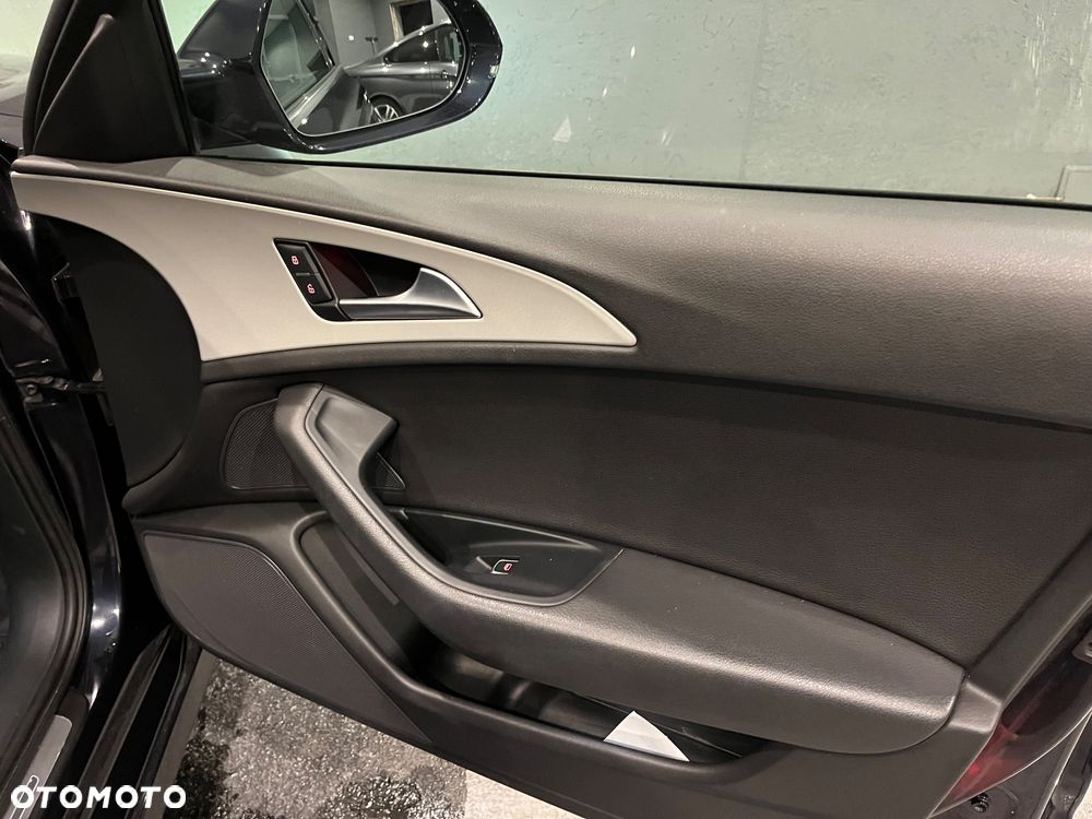 Audi A6 Avant 3.0 TDI quattro S tronic - 23