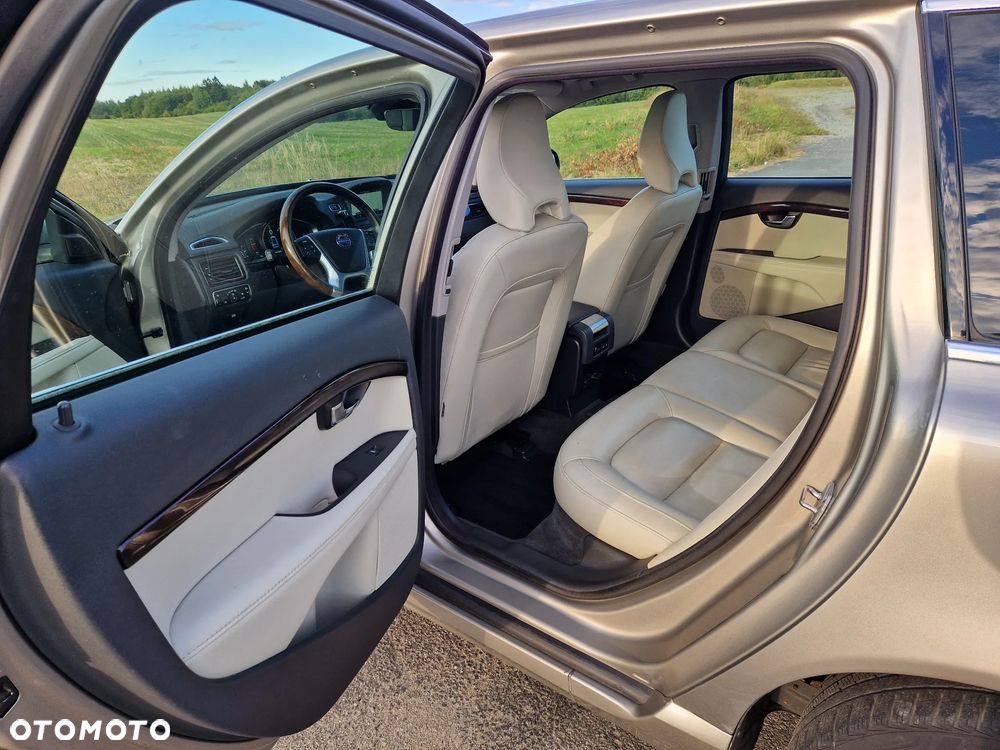Volvo V70 D4 Momentum - 12