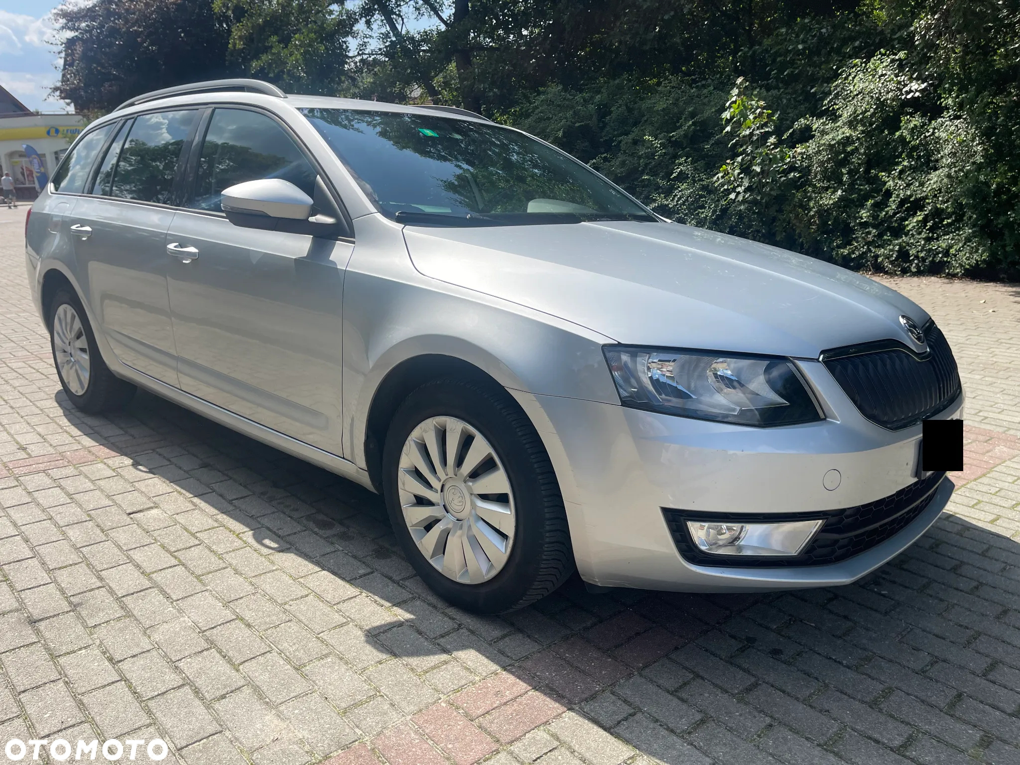 Skoda Octavia 1.6 TDI Ambition DSG - 5