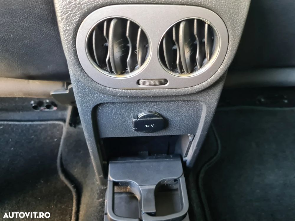 Volkswagen Tiguan - 7