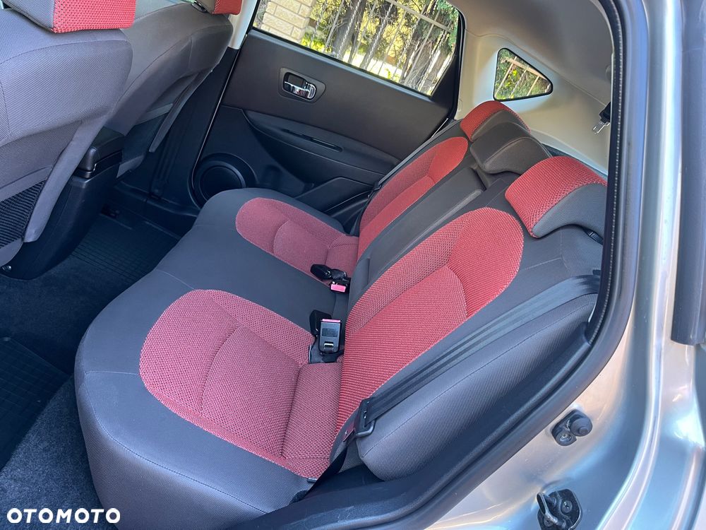 Nissan Qashqai+2 - 15