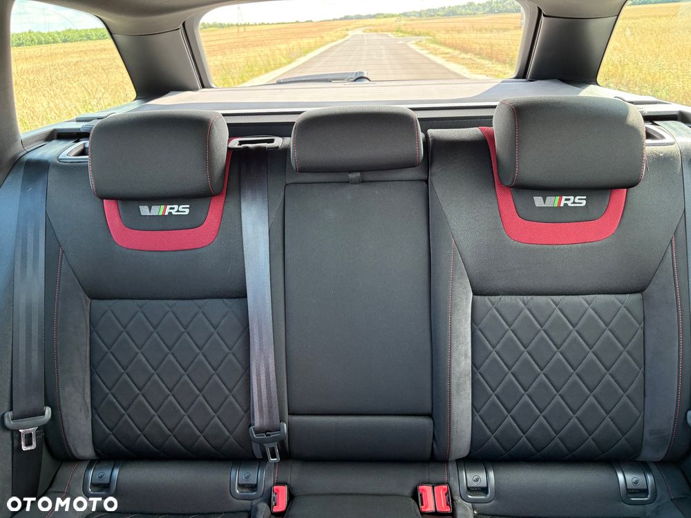 Skoda Octavia 2.0 TSI RS - 17