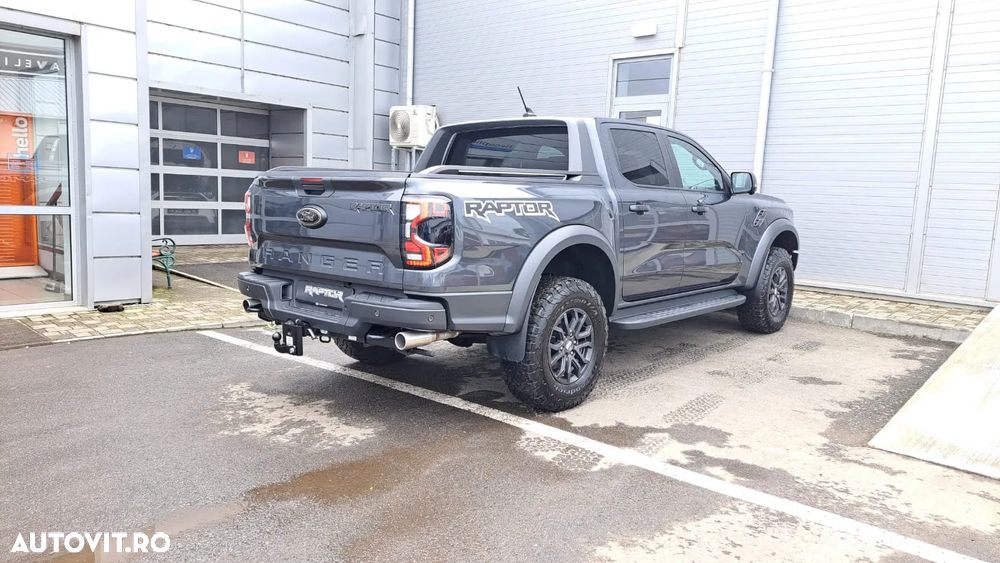 Ford Raptor - 8