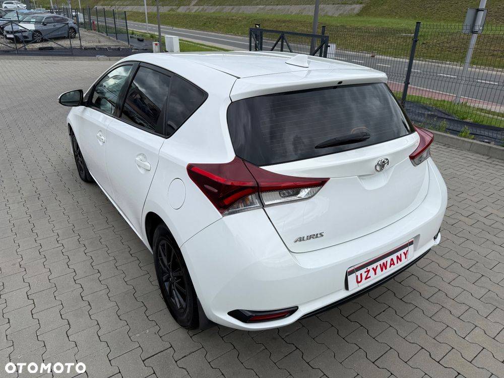 Toyota Auris 1.33 VVT-i Active - 20