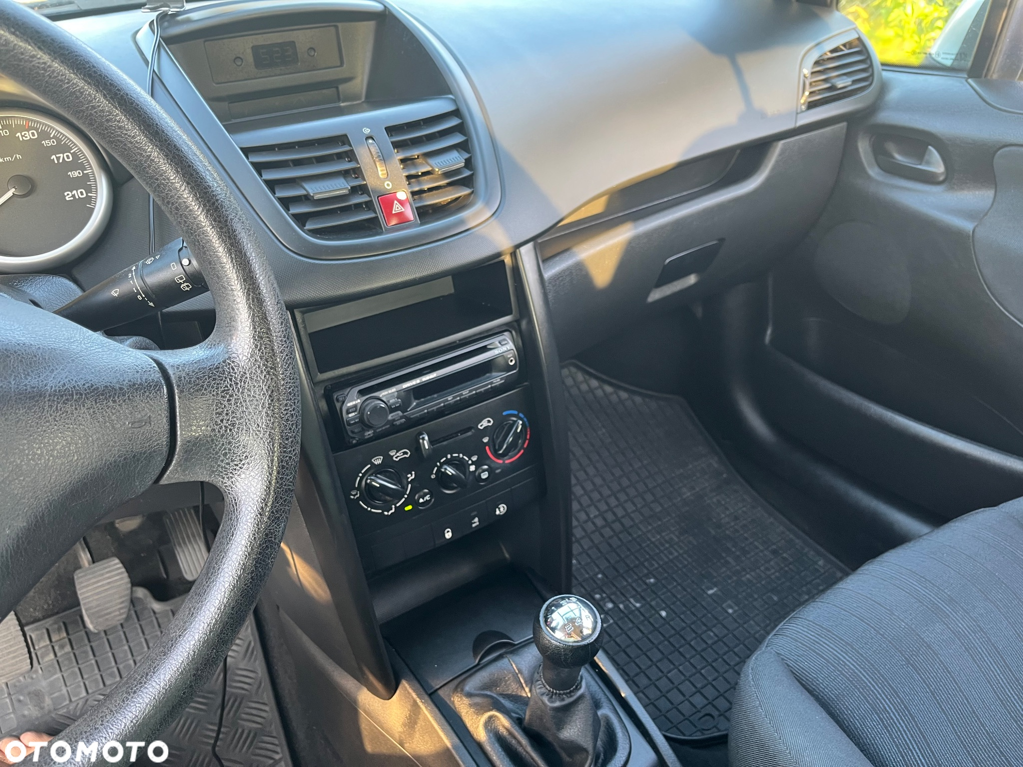 Peugeot 207 1.4 Presence - 5