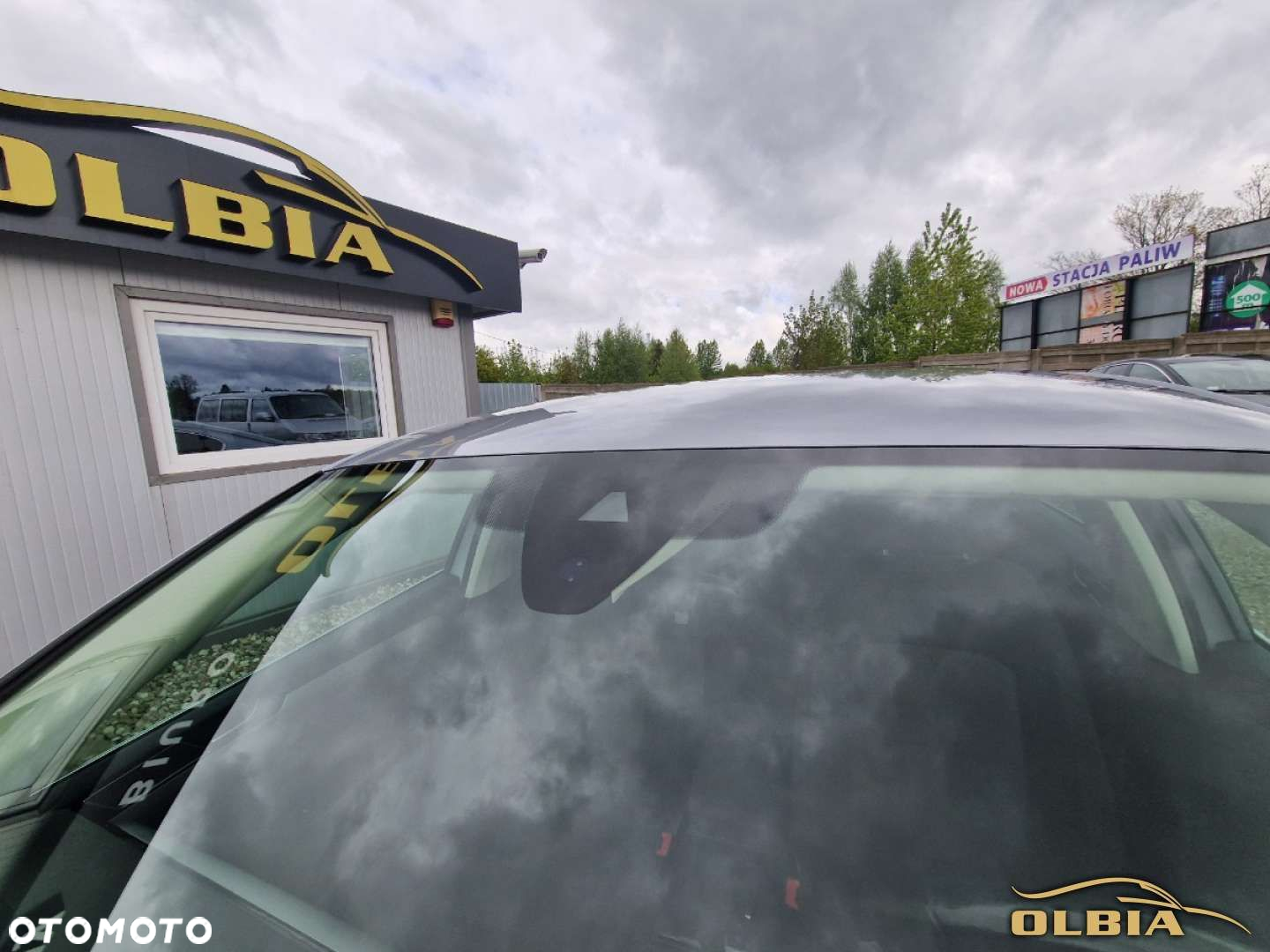 Volkswagen Passat - 13