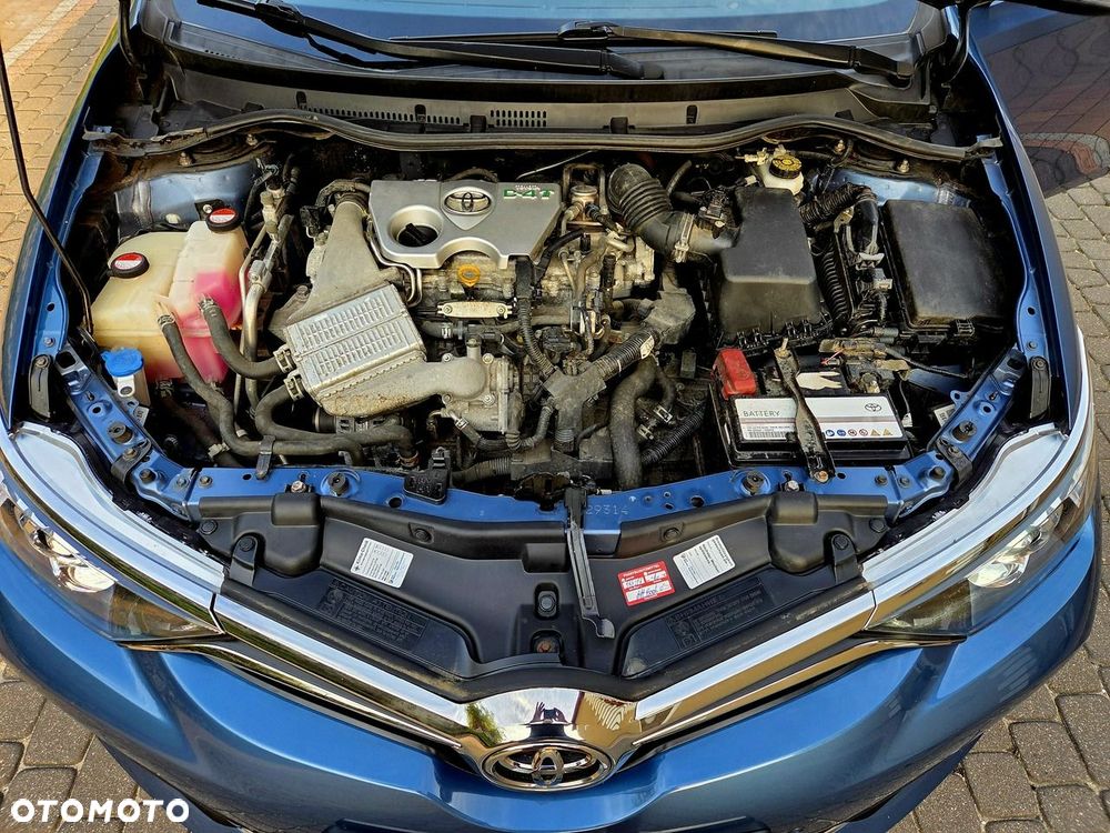 Toyota Corolla - 26