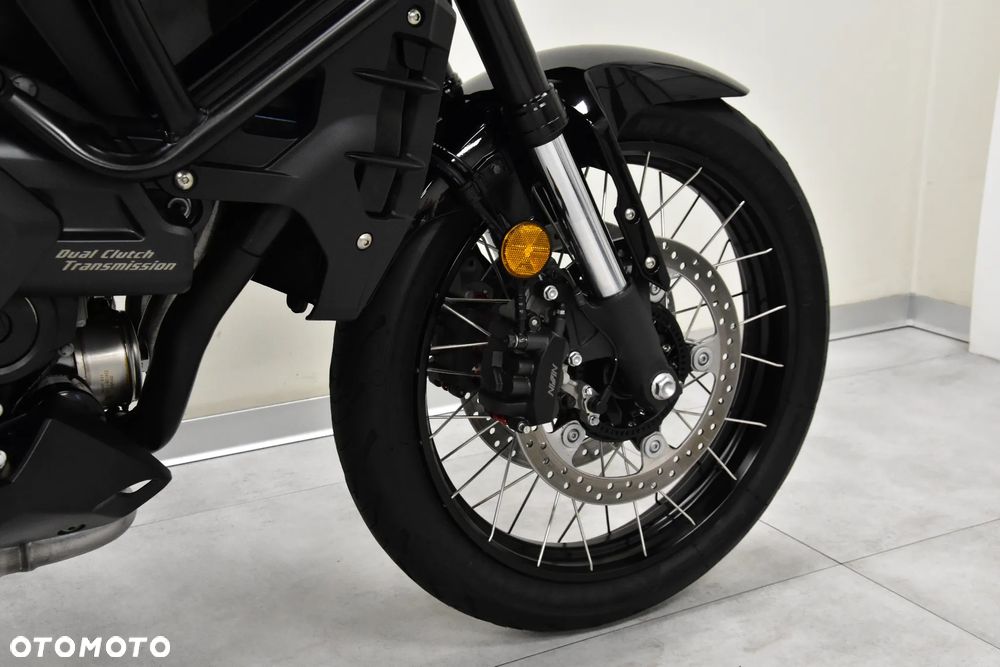 Honda VFR - 32