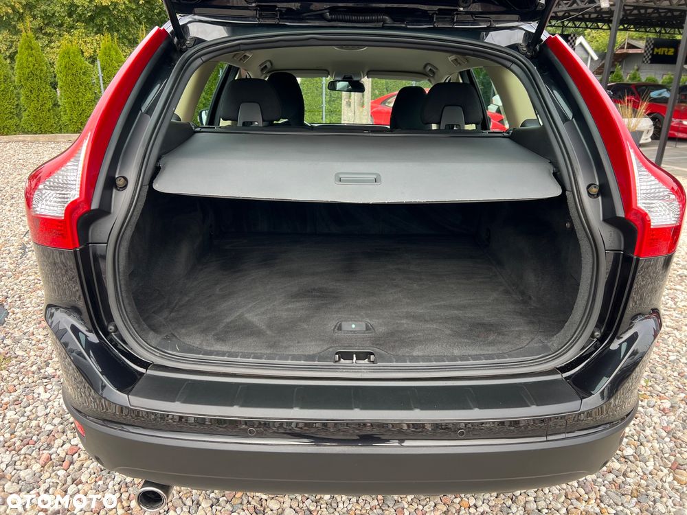 Volvo XC 60 - 24