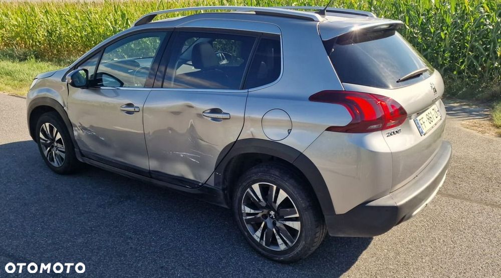 Peugeot 2008 - 4