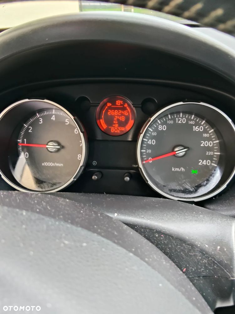 Nissan Qashqai+2 2.0 Tekna - 23