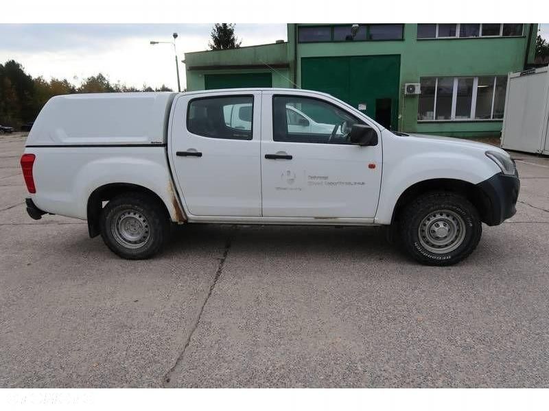 Isuzu D-Max - 8