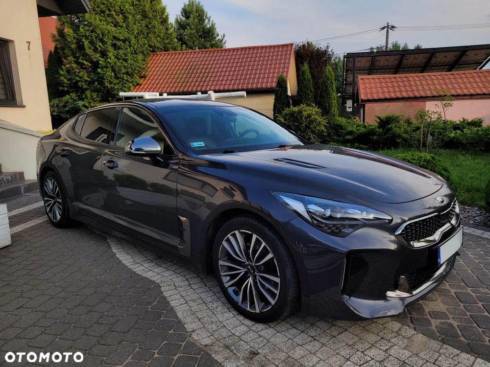 Kia Stinger 2.2 CRDi GT Line - 3