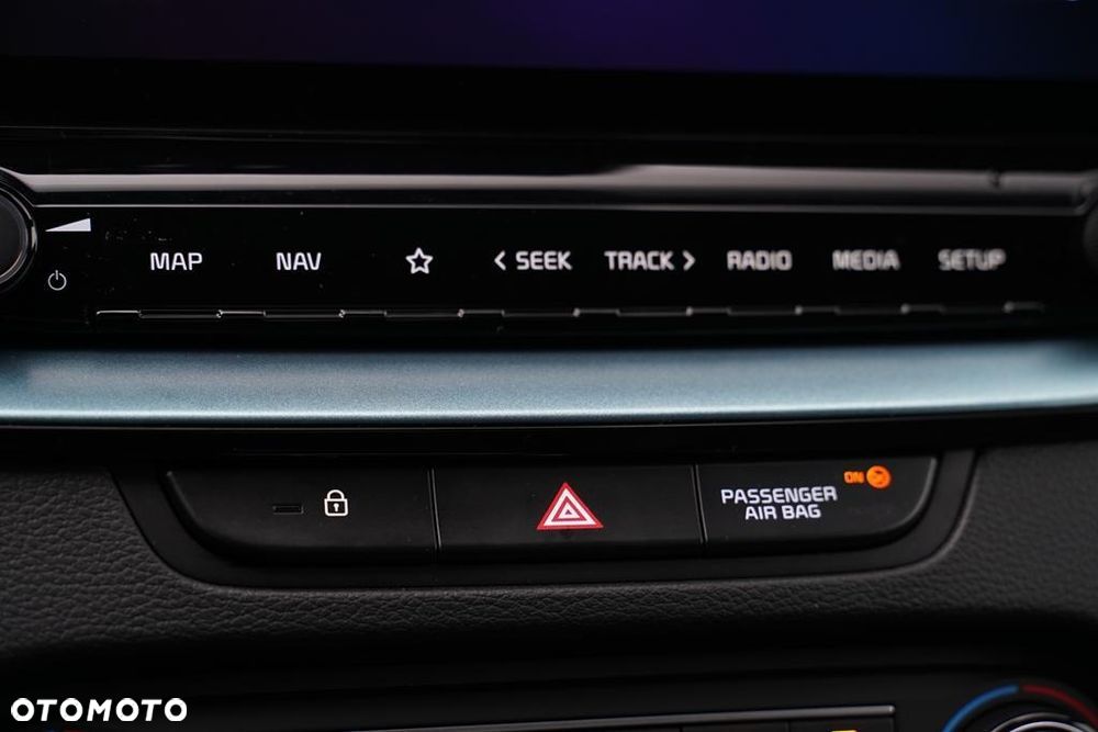 Kia XCeed 1.6 T-GDI Tribute DCT - 24