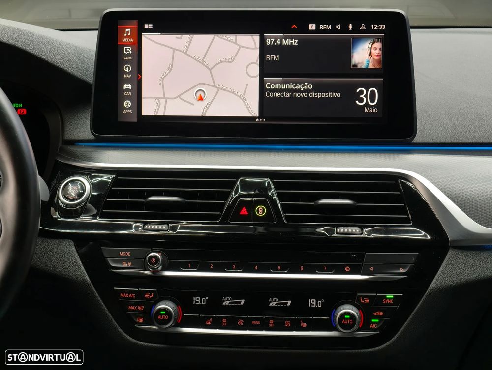 BMW 530 e Pack M - 23