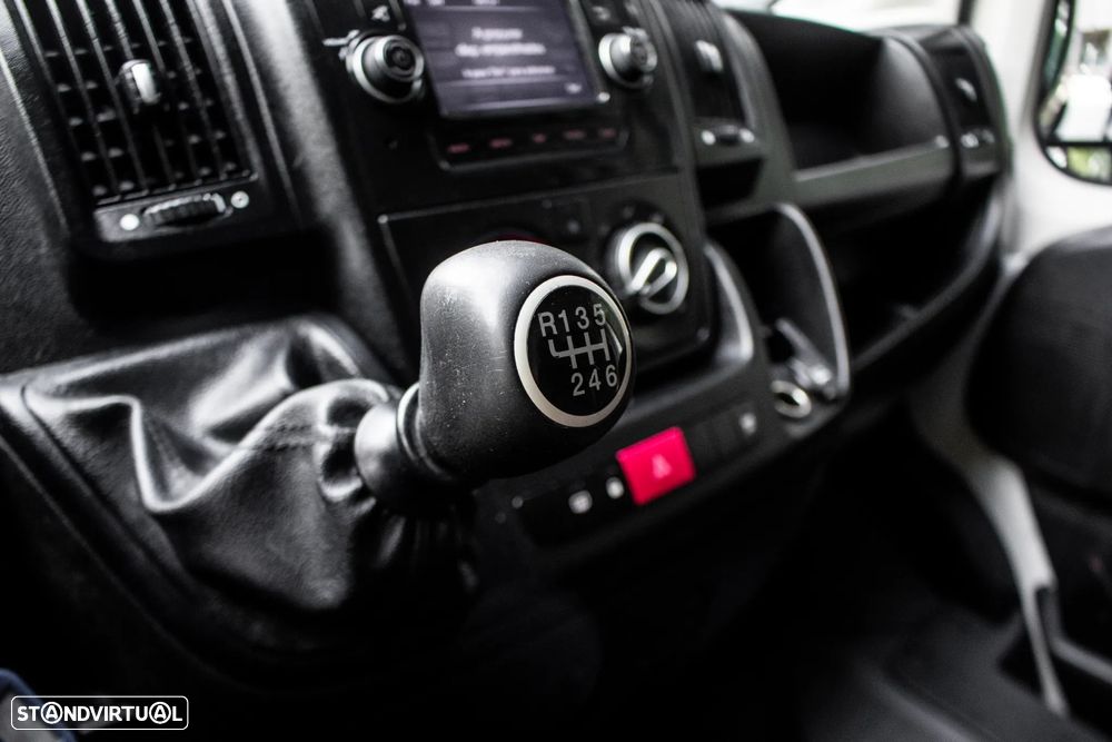 Citroën JUMPER 2.2 BlueHDi 140 - 17