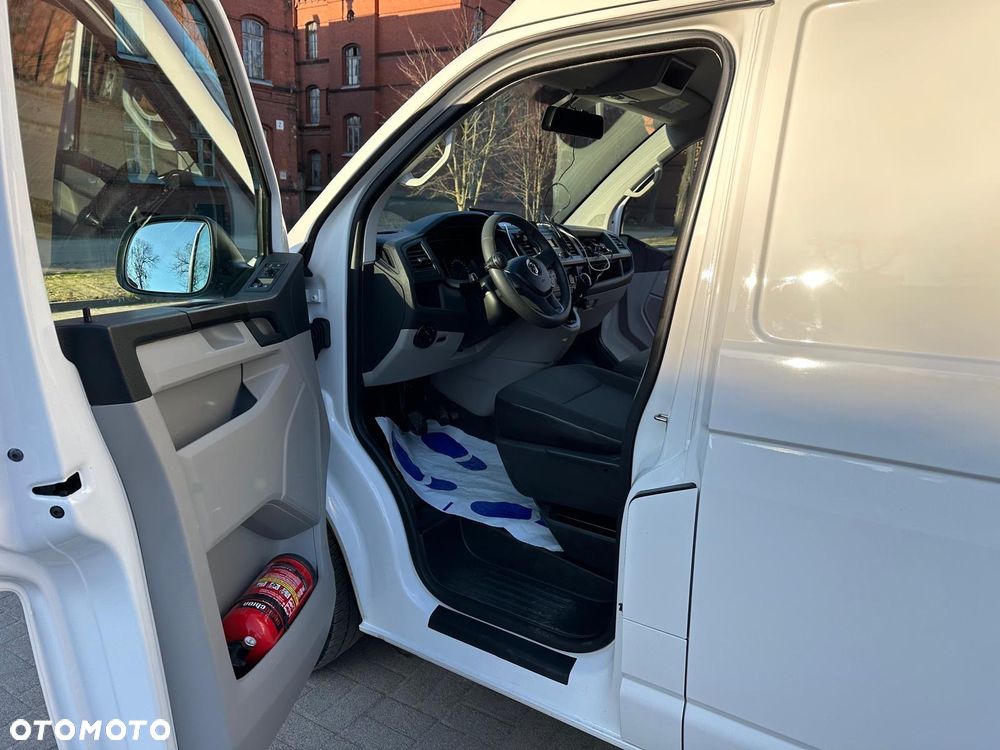 Volkswagen T6 - 13