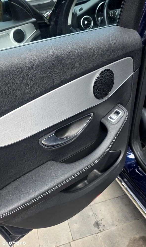 Mercedes-Benz Klasa C 180 Avantgarde - 16