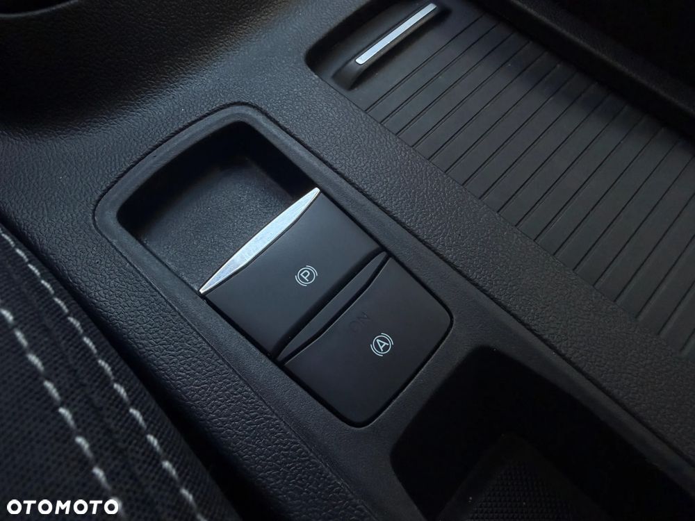 Ford Focus 1.5 EcoBoost Titanium - 33