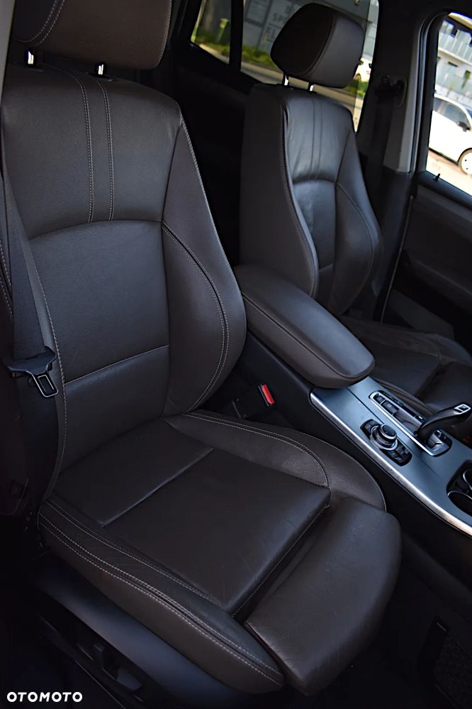 BMW X3 xDrive20d - 36