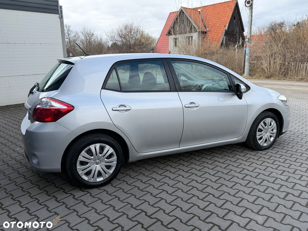 Toyota Auris 1.33 VVT-i Life - 8
