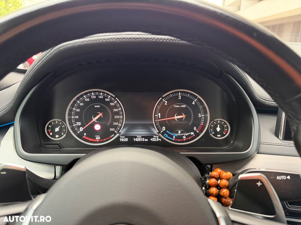 BMW X6 xDrive30d - 10