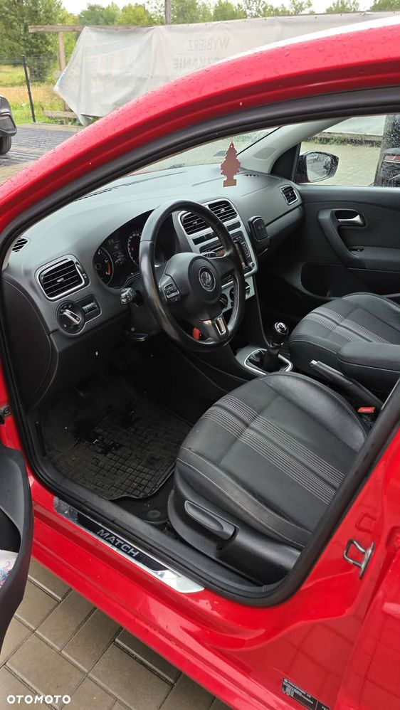 Volkswagen Polo 1.6 TDI MATCH - 18